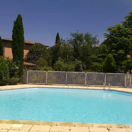 Cambo Apartment *